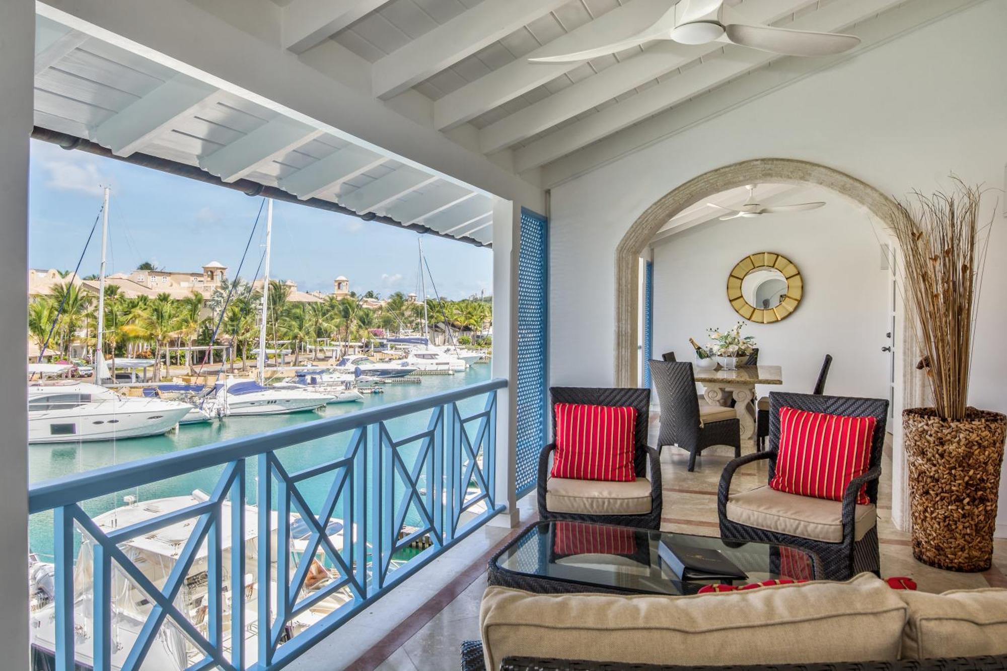 Port St. Charles Hotel Saint Peter Luaran gambar